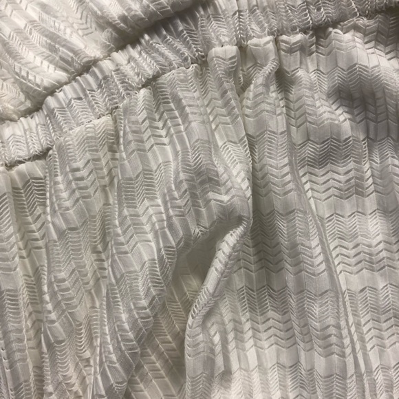 Dynamite Tank Top - Picture 5 of 5